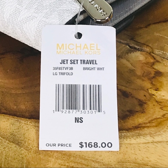 Michael Kors Jet Set Large Trifold Wallet - Picture 8 of 8